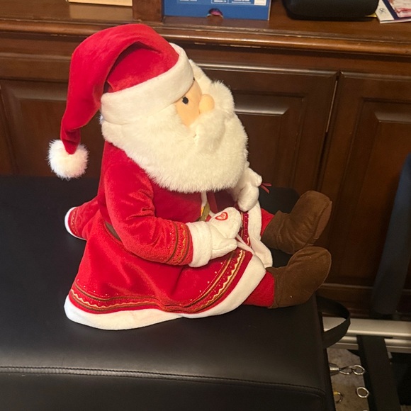 The Polar Express Santa Clause Plush  **new with tags** - Picture 3 of 4